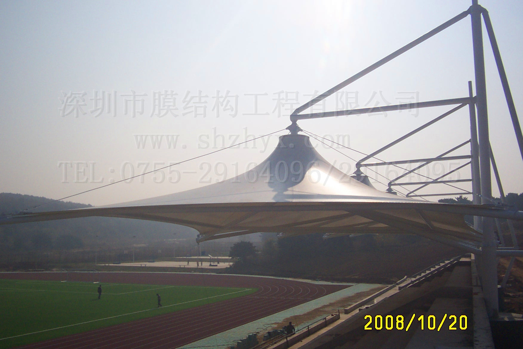 沈陽裝備學院膜結構體育看臺-深圳市燁興膜結構工程有限公司 沈陽裝備學院體育看臺膜結構.jpg