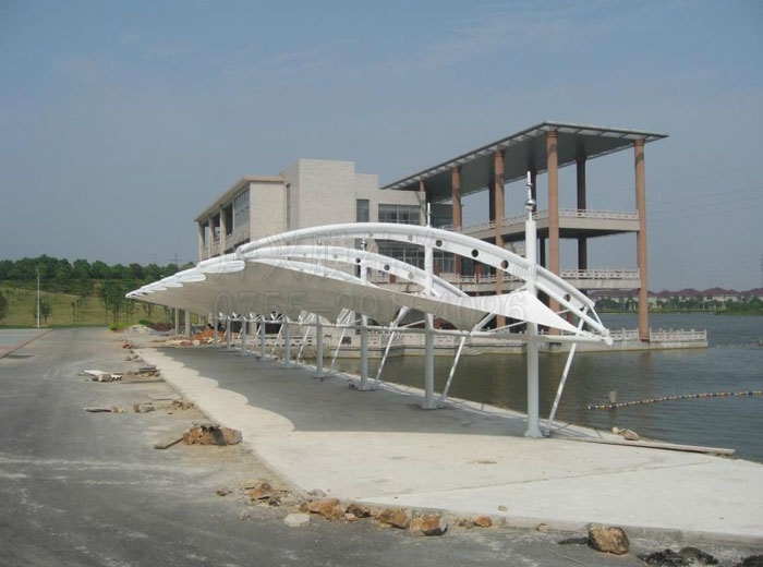 小型膜結構車棚-深圳市燁興膜結構工程有限公司 小型膜結構車棚.jpg