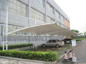 精打細算，讓您的膜結構車棚安裝聚劃算！